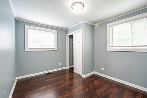 Tiny photo for 12528 S Justine Street, Calumet Park, IL 60827 (MLS # 12751837)