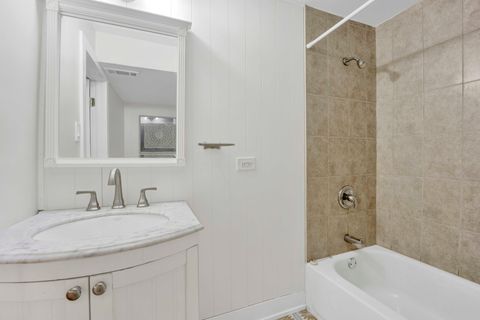 Tiny photo for 3806 S INDIANA Avenue, Chicago, IL 60653 (MLS # 12353930)