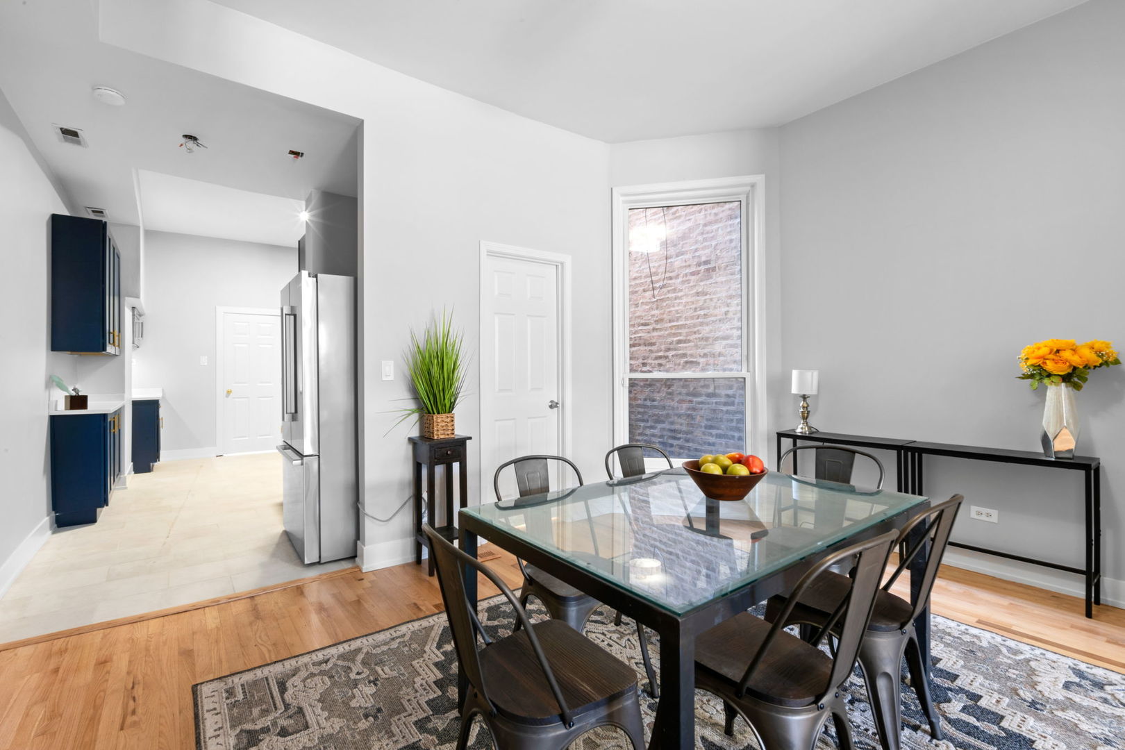 3806 S INDIANA Avenue