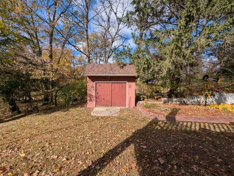 Tiny photo for 1310 Mineral Springs Road, Sterling, IL 61081 (MLS # 12553704)