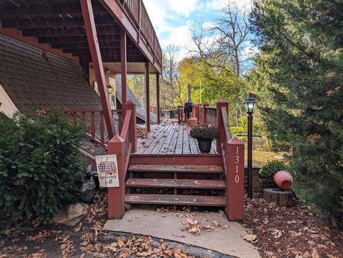 Tiny photo for 1310 Mineral Springs Road, Sterling, IL 61081 (MLS # 12553704)