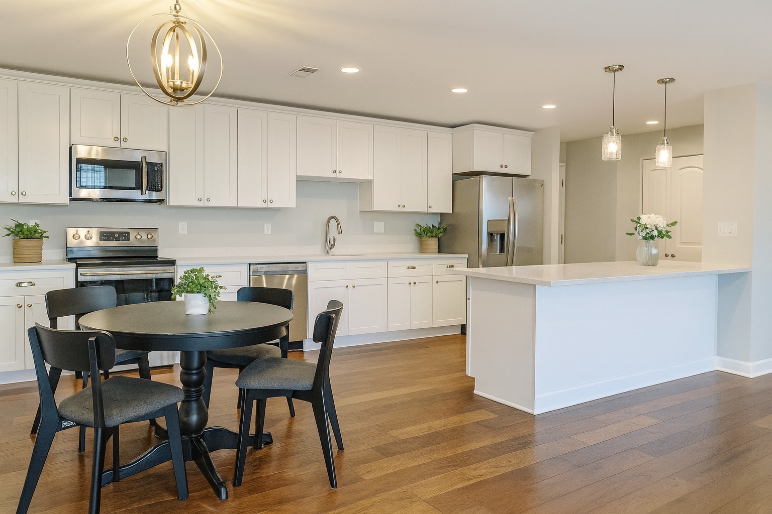 1727 W Crystal Lane 707B