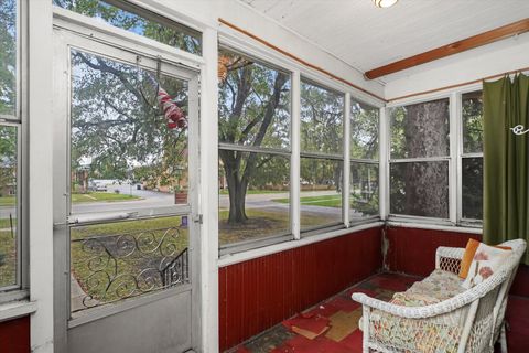Tiny photo for 121 Park Avenue, Grayslake, IL 60030 (MLS # 12493365)