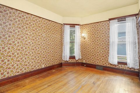 Tiny photo for 121 Park Avenue, Grayslake, IL 60030 (MLS # 12493365)