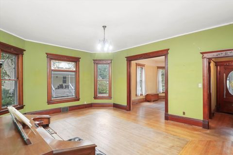 Tiny photo for 121 Park Avenue, Grayslake, IL 60030 (MLS # 12493365)