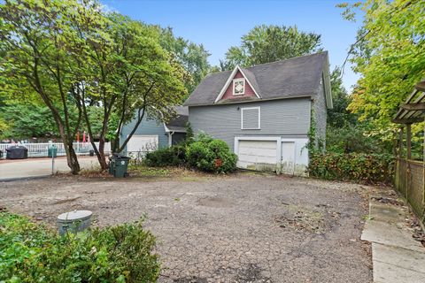 Tiny photo for 121 Park Avenue, Grayslake, IL 60030 (MLS # 12493365)