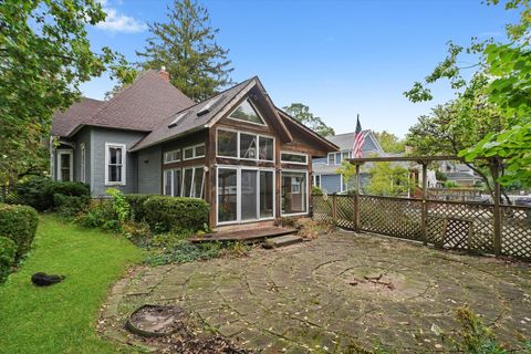 Tiny photo for 121 Park Avenue, Grayslake, IL 60030 (MLS # 12493365)