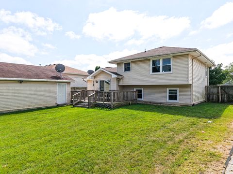 Tiny photo for 2004 Cumberland Drive, Plainfield, IL 60586 (MLS # 12443317)