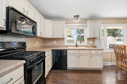 Tiny photo for 922 W Van Meter Street, Kankakee, IL 60901 (MLS # 12706019)