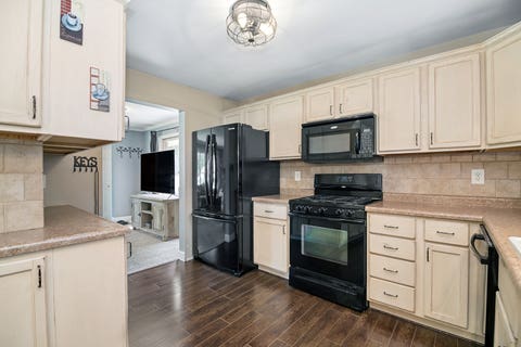 Tiny photo for 922 W Van Meter Street, Kankakee, IL 60901 (MLS # 12706019)
