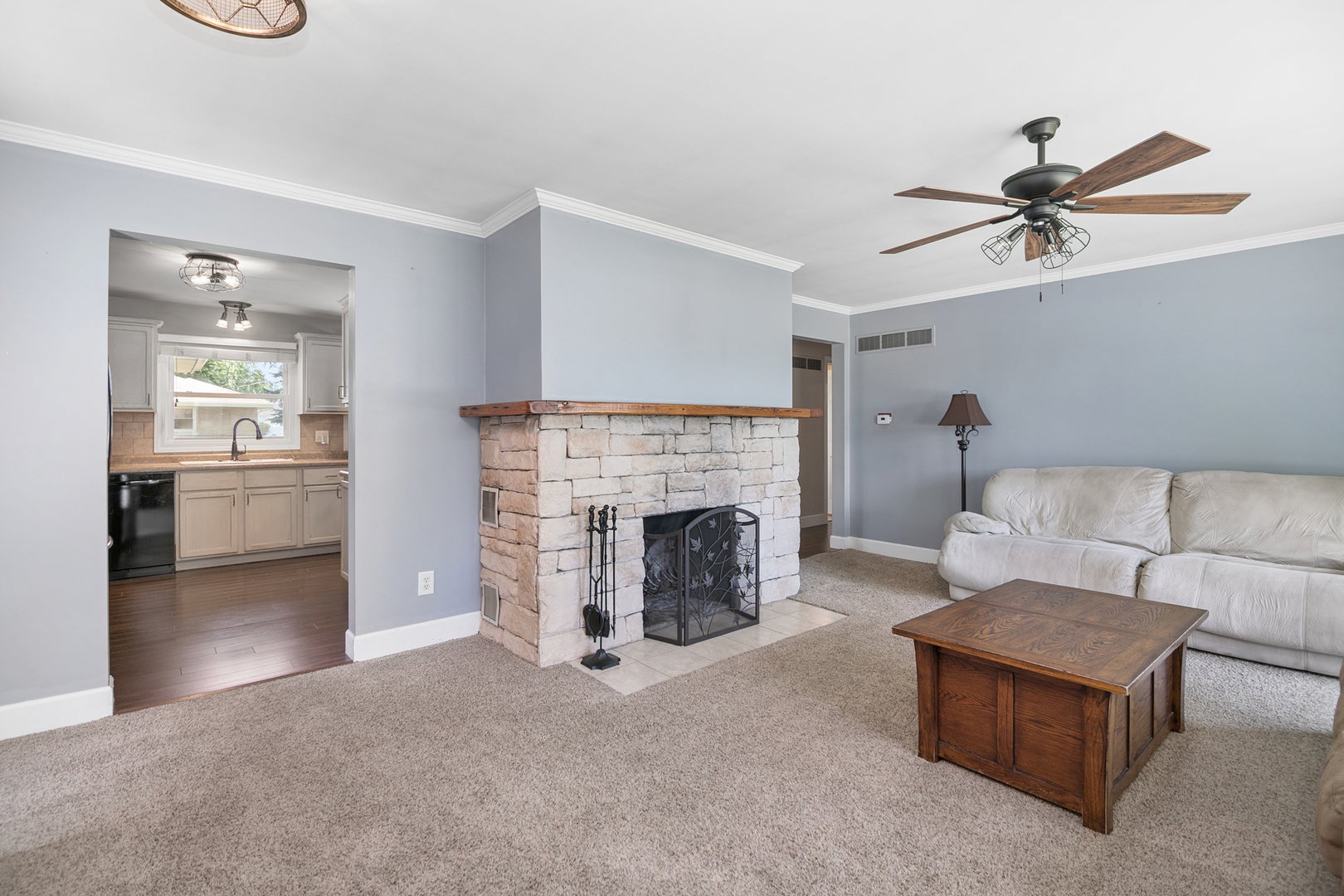 922 W Van Meter Street