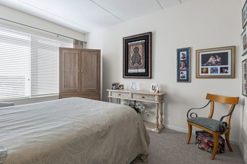 Tiny photo for 1199 E Port Clinton Road #601, Vernon Hills, IL 60061 (MLS # 12498510)