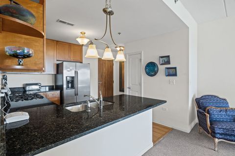 Tiny photo for 1199 E Port Clinton Road #601, Vernon Hills, IL 60061 (MLS # 12498510)