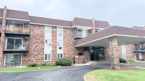 850 S Lorraine Road 1C Wheaton IL 60189