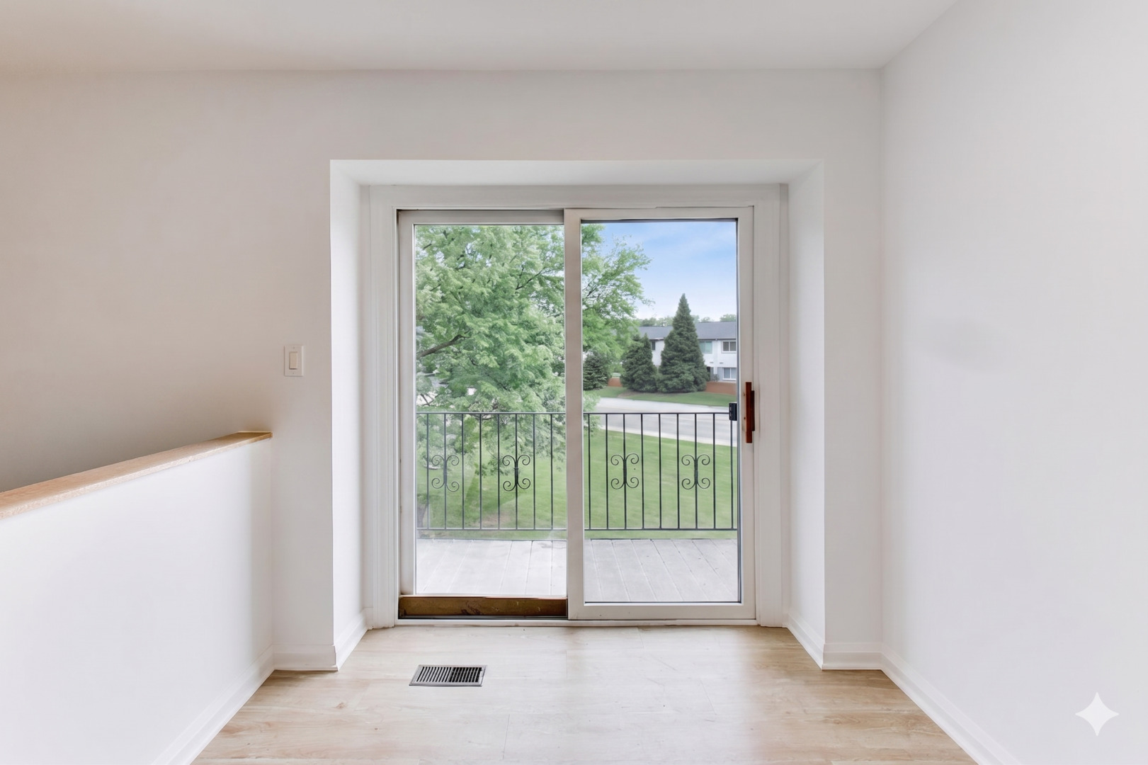 958 Inverrary Lane 958