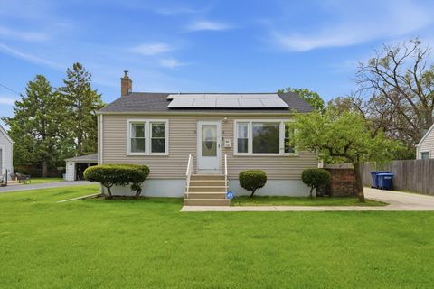 Photo of 121 West Drive, Northlake, IL 60164 (MLS # 12583953)