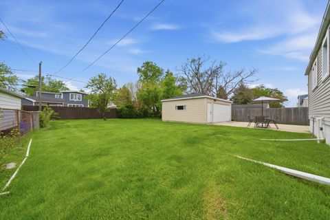 Tiny photo for 121 West Drive, Northlake, IL 60164 (MLS # 12583953)