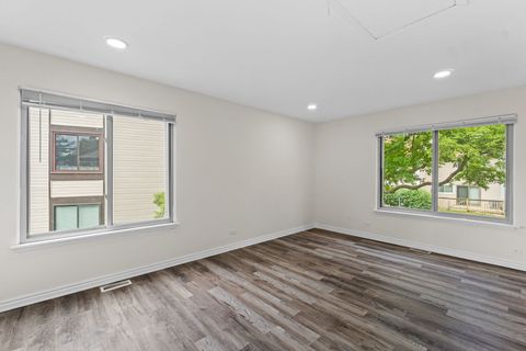 Tiny photo for 761 Colorado Court, Carol Stream, IL 60188 (MLS # 12563932)