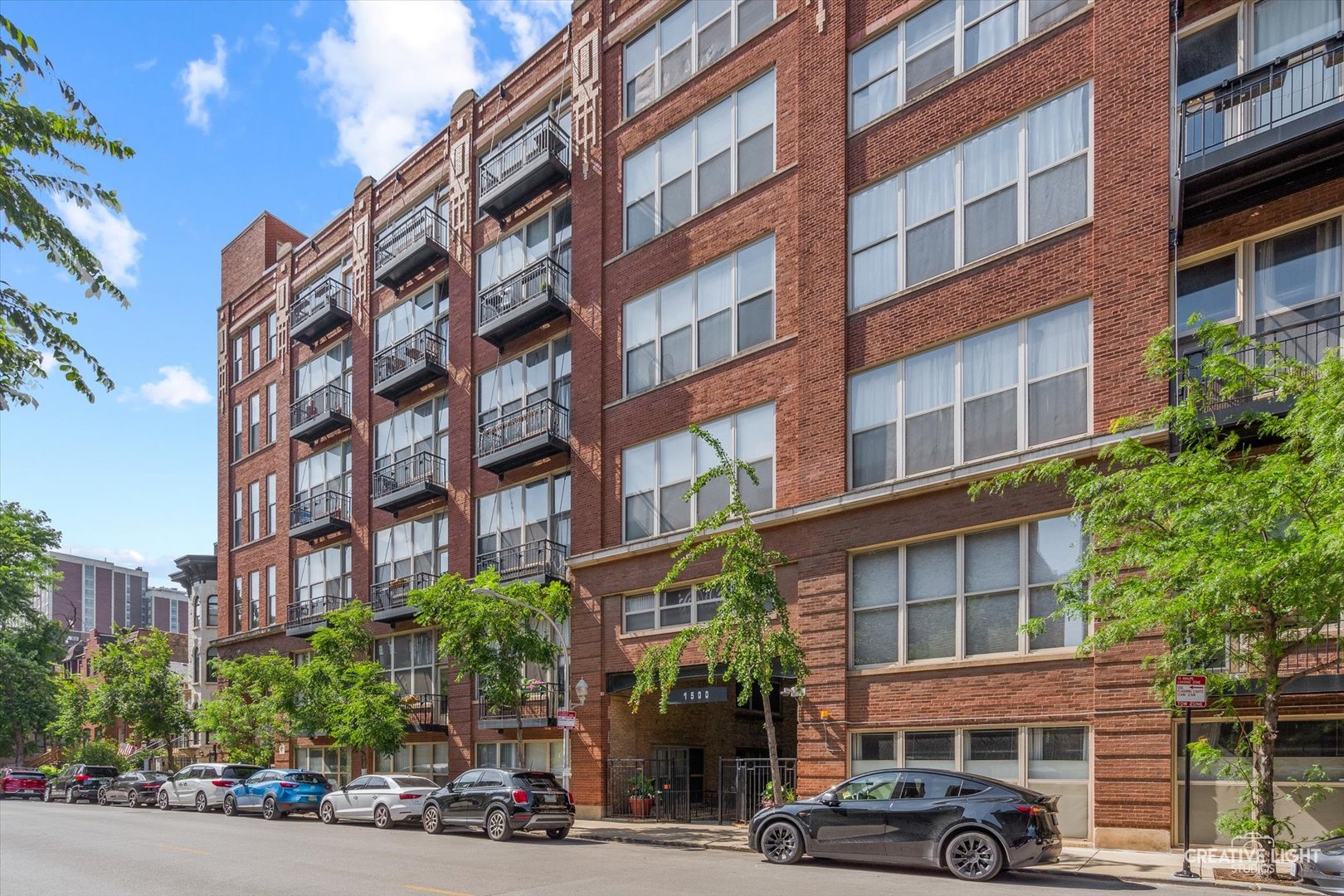 1500 W Monroe Street 219
