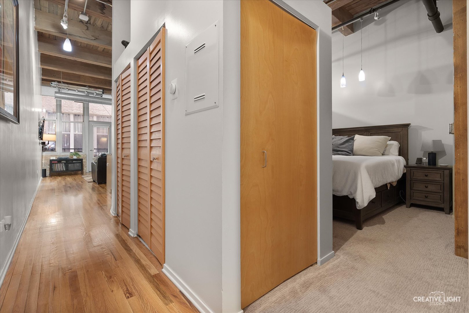 1500 W Monroe Street 219