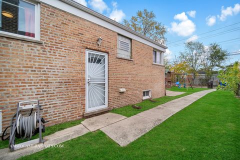 A home in Calumet Park