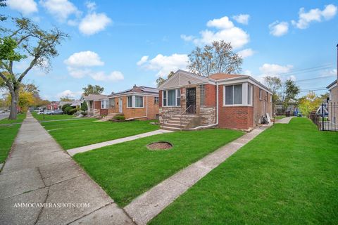 A home in Calumet Park