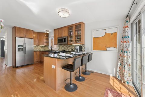 Tiny photo for 1203 Florence Avenue, Evanston, IL 60202 (MLS # 12597929)