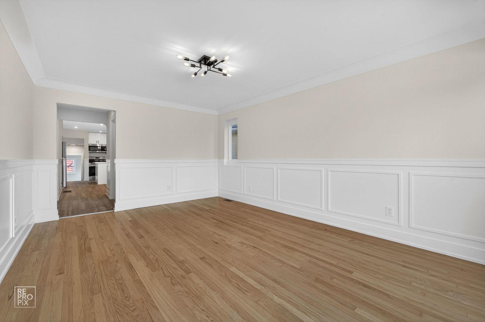 5413 S Springfield Avenue