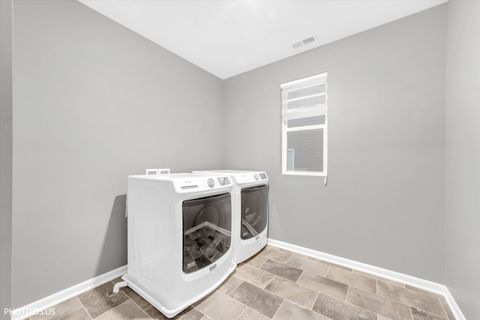 Tiny photo for 442 S Dollinger Drive, Romeoville, IL 60446 (MLS # 12529183)