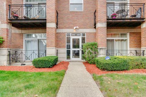 Tiny photo for 4900 S VINCENNES Avenue #3, Chicago, IL 60615 (MLS # 12507417)
