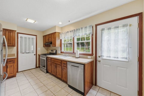 Tiny photo for 131 Central Park Avenue, Geneseo, IL 61254 (MLS # 12752480)