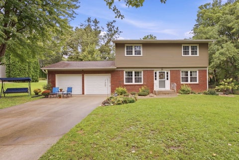 Photo of 131 Central Park Avenue, Geneseo, IL 61254 (MLS # 12752480)