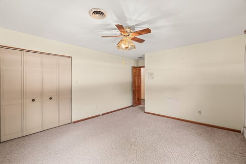 Tiny photo for 15400 Paxton Avenue, South Holland, IL 60473 (MLS # 12739120)