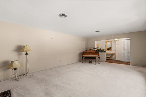 Tiny photo for 15400 Paxton Avenue, South Holland, IL 60473 (MLS # 12739120)
