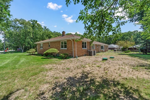 Tiny photo for 15400 Paxton Avenue, South Holland, IL 60473 (MLS # 12739120)