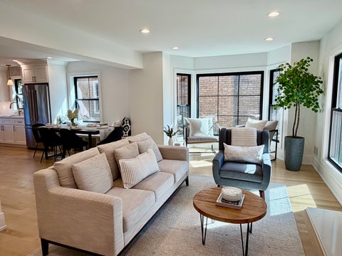 Tiny photo for 6217 N Leona Avenue, Chicago, IL 60646 (MLS # 12687526)