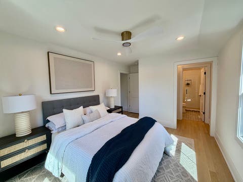 Tiny photo for 6217 N Leona Avenue, Chicago, IL 60646 (MLS # 12687526)