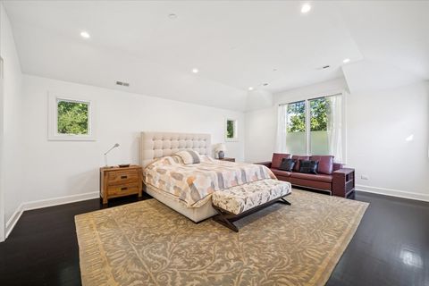 Tiny photo for 4900 Morse Avenue, Skokie, IL 60077 (MLS # 12479244)