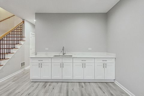 Tiny photo for 6626 S Ingleside Avenue, Chicago, IL 60637 (MLS # 12419704)