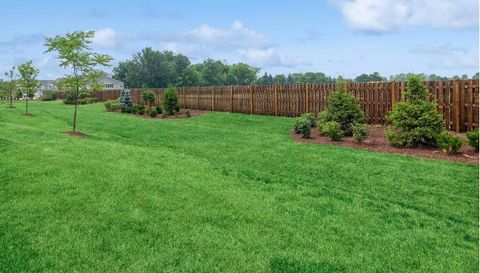 Tiny photo for 2049 Stuttle Road, Batavia, IL 60510 (MLS # 12643120)