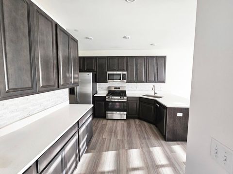 Tiny photo for 2049 Stuttle Road, Batavia, IL 60510 (MLS # 12643120)