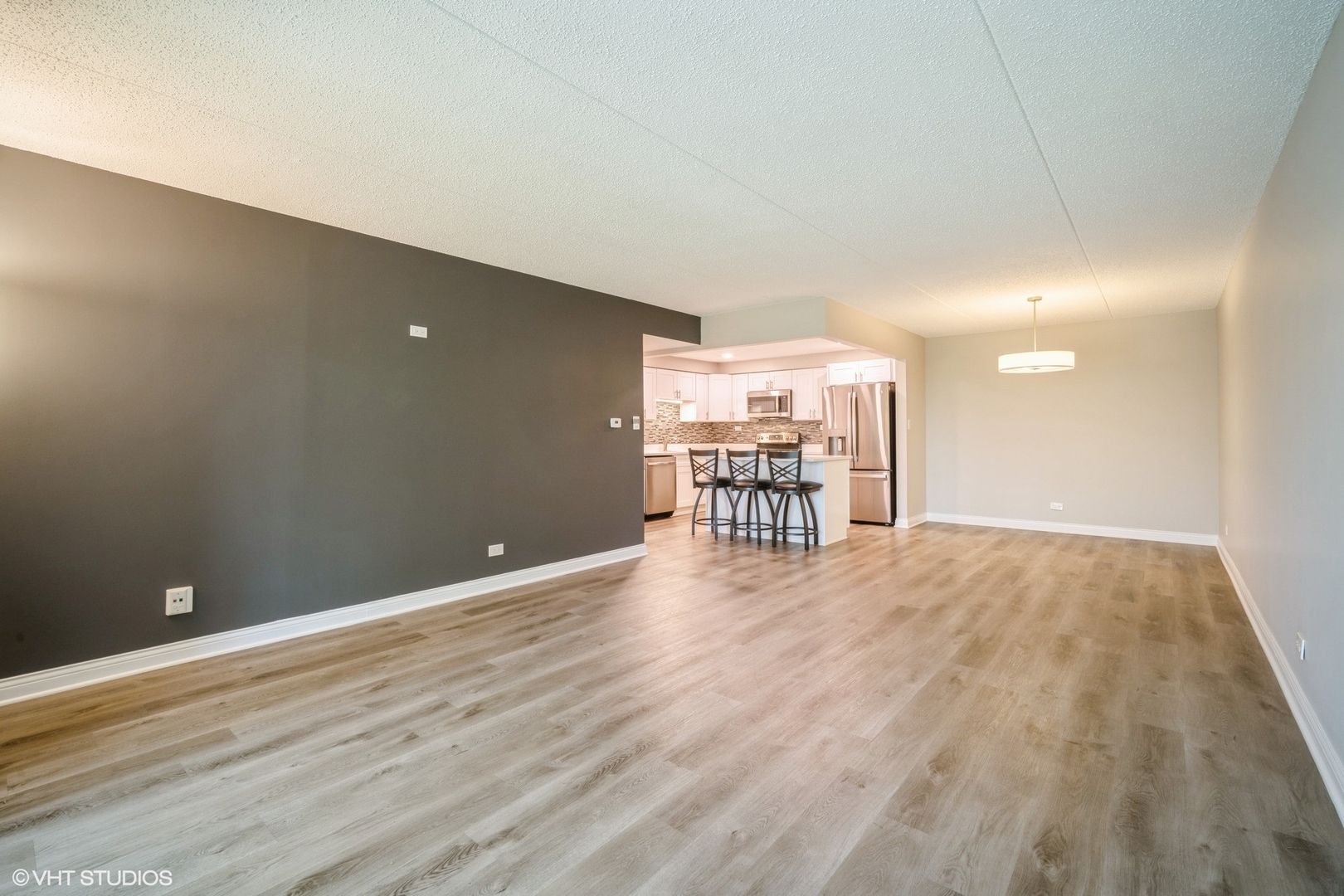 350 Plum Creek Drive 206