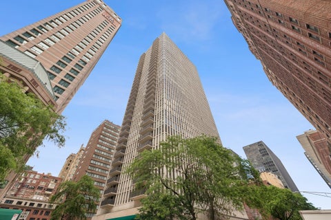 Photo of 200 E Delaware Place #4F, Chicago, IL 60611 (MLS # 12736384)