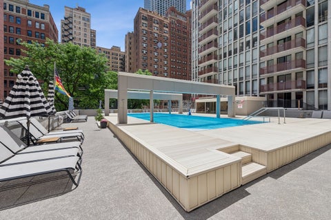 Tiny photo for 200 E Delaware Place #4F, Chicago, IL 60611 (MLS # 12736384)