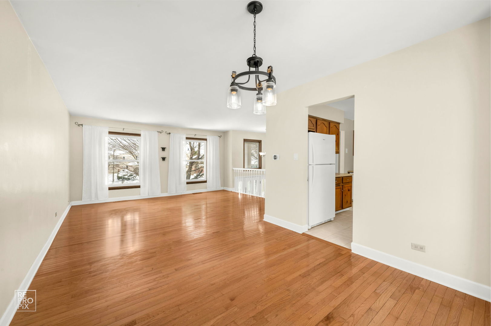 1033 S Warwick Circle S