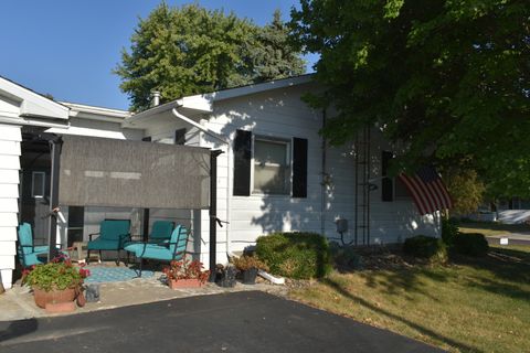 Tiny photo for 768 E 2nd Street, El Paso, IL 61738 (MLS # 12474581)