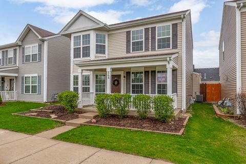 Tiny photo for 568 Four Seasons Boulevard, Aurora, IL 60504 (MLS # 12609364)