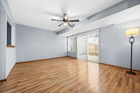 Tiny photo for 568 Four Seasons Boulevard, Aurora, IL 60504 (MLS # 12609364)