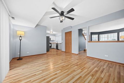 Tiny photo for 568 Four Seasons Boulevard, Aurora, IL 60504 (MLS # 12609364)