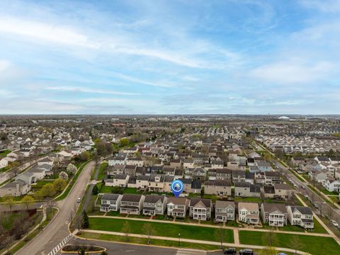 Tiny photo for 568 Four Seasons Boulevard, Aurora, IL 60504 (MLS # 12609364)